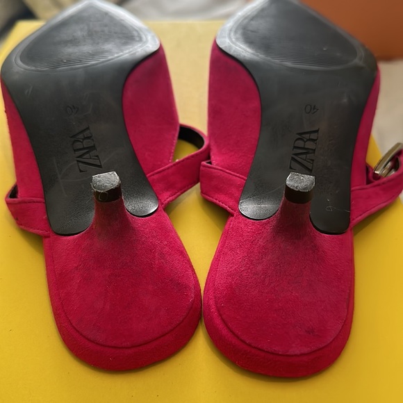 Zara Hot Pink Suede Kitten Heels - Size 40 (US size 9) - Picture 6 of 12